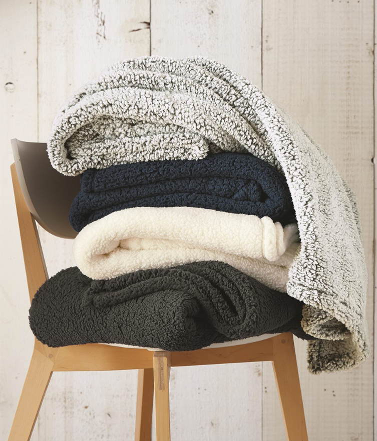 Boxercraft - Sherpa Blanket - Q21